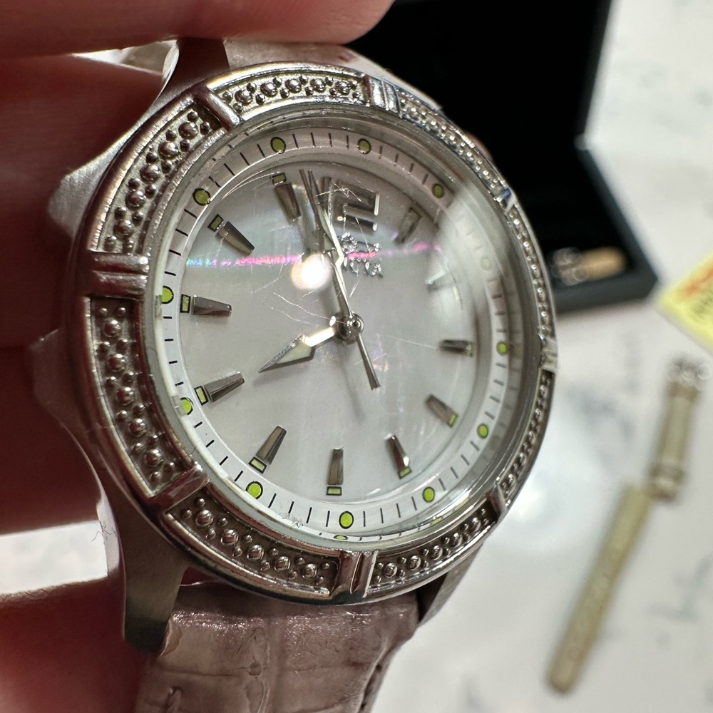 Invicta Special Edition Women’s Watch Set - Picture 9 of 12